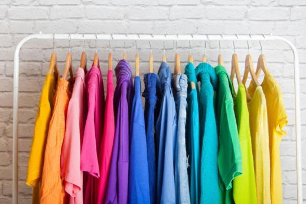 5 colores imprescindibles para el verano 2023