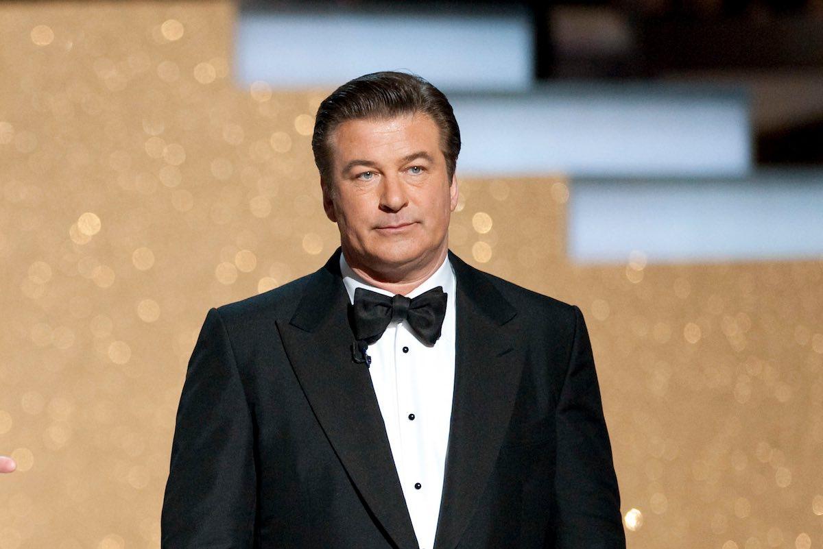 Alec Baldwin Enfrentará Juicio por Homicidio Involuntario en el Caso del Set de ‘Rust’: Detalles y Fechas Clave Reveladas